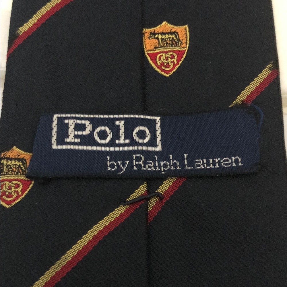 Vtg Romulus and Remus Rome logo silk tie